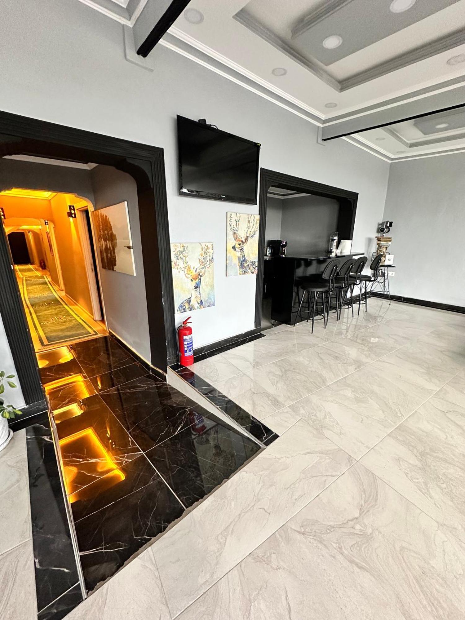 Pilot Hotel Arnavutkoy エクステリア 写真